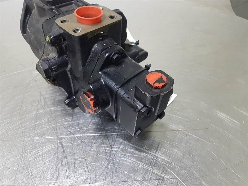 Vickers V101B4B41D20R-090 - Gearpump/Zahnradpumpe - Hydraulics for Construction machinery: picture 2 Vickers V101B4B41D20R-090 - Gearpump/Zahnradpumpe - Hydraulics for Construction machinery: picture 2