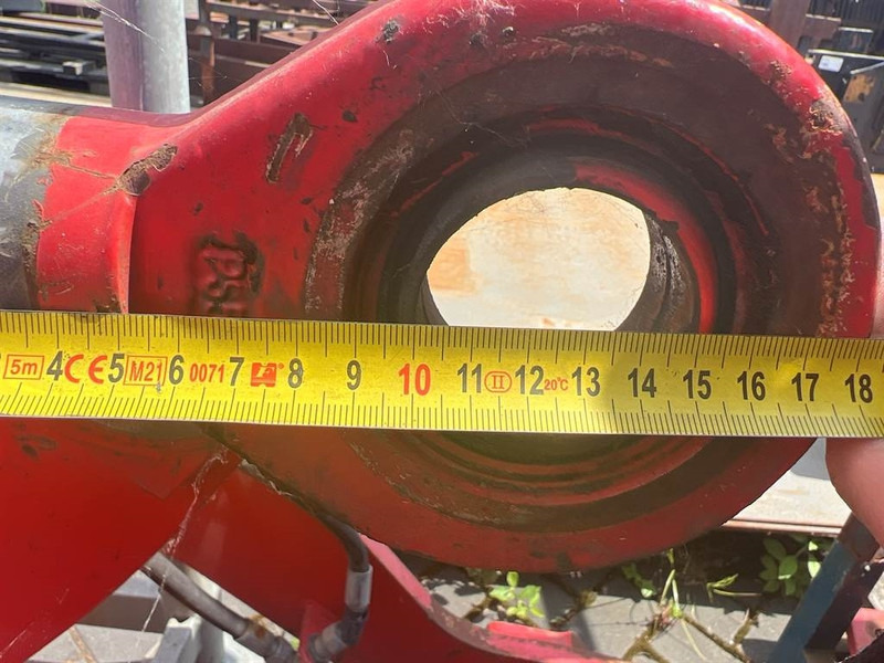 Volvo L 30 B-Z / X - Lifting framework/Schaufelarm/Giek - Boom: picture 5 Volvo L 30 B-Z / X - Lifting framework/Schaufelarm/Giek - Boom: picture 5