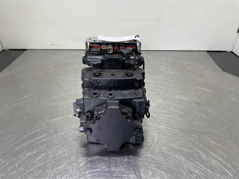 WACKER NEUSON 1000335074-Sauer Danfoss-Drive pump/Fahrpumpe - Hydraulics for Construction machinery: picture 3 WACKER NEUSON 1000335074-Sauer Danfoss-Drive pump/Fahrpumpe - Hydraulics for Construction machinery: picture 3