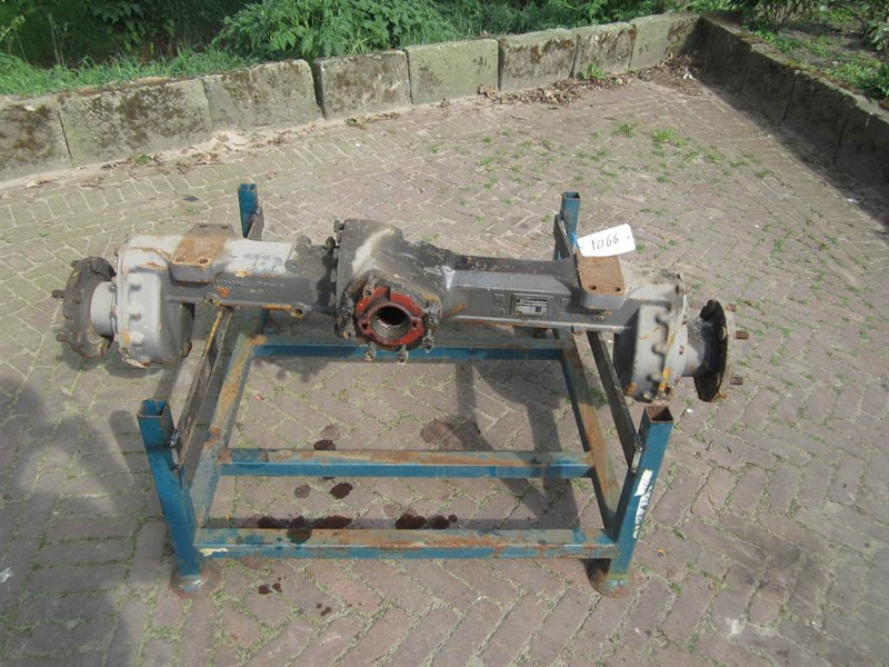 Zettelmeyer ZL502-ZF AV-225 - 4472039021-Axle/Achse/As - Axle and parts for Construction machinery: picture 1 Zettelmeyer ZL502-ZF AV-225 - 4472039021-Axle/Achse/As - Axle and parts for Construction machinery: picture 1