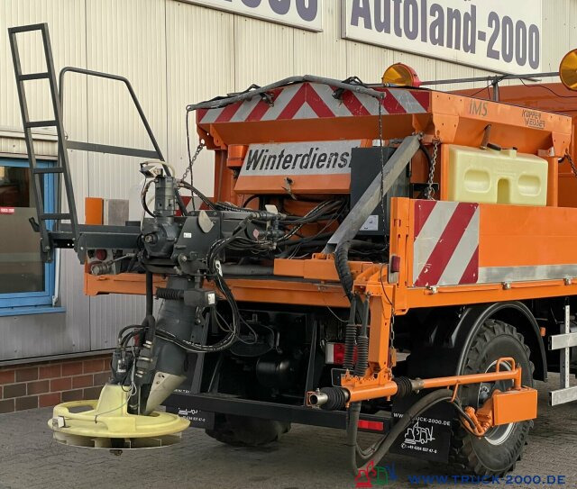 Sand/ Salt spreader for Municipal/ Special vehicle 2m3 Winter Feuchtsalzstreuer Außenradantrieb: picture 13