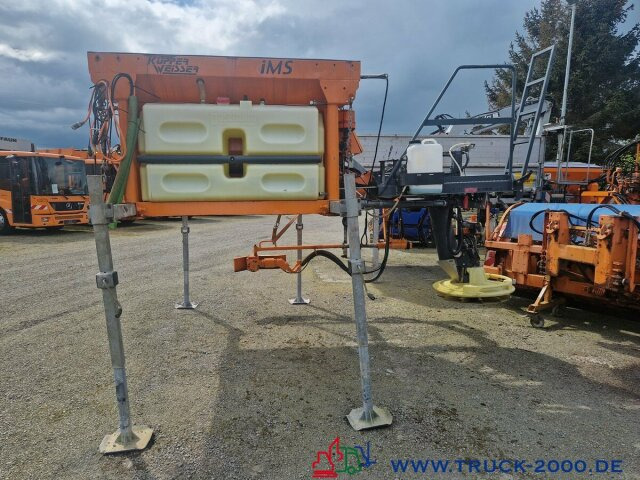 2m3 Winter Feuchtsalzstreuer Außenradantrieb - Sand/ Salt spreader for Municipal/ Special vehicle: picture 5 2m3 Winter Feuchtsalzstreuer Außenradantrieb - Sand/ Salt spreader for Municipal/ Special vehicle: picture 5