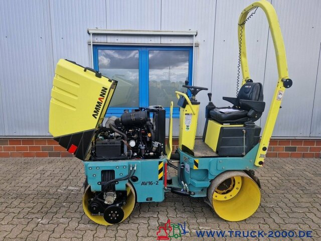 Ammann AV 16-2 Tandem Vibrationswalze Kanten Schneider - Roller: picture 4 Ammann AV 16-2 Tandem Vibrationswalze Kanten Schneider - Roller: picture 4