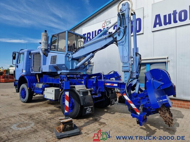 Construction machinery Mercedes-Benz 1831 4x4 Menzi Muck Baum Stubben - Wurzelfräse: picture 8