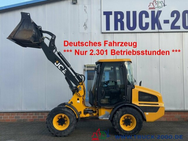 JCB 407 T4 4x4 Radlader Schutzkabine Schaufel +Gabel - Wheel loader: picture 1 JCB 407 T4 4x4 Radlader Schutzkabine Schaufel +Gabel - Wheel loader: picture 1