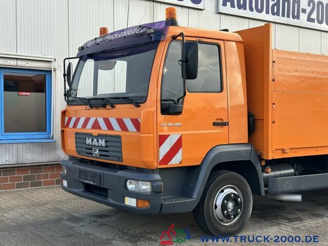 MAN LE10.180 Origi. 177246Km Bordwände 1.20m + LBW2t - Dropside/ Flatbed truck: picture 5 MAN LE10.180 Origi. 177246Km Bordwände 1.20m + LBW2t - Dropside/ Flatbed truck: picture 5