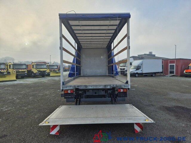 Mercedes-Benz 823 Schiebeplane L+R LBW nur 164TKM Gr.Haus 1.Hd - Curtain side truck: picture 4 Mercedes-Benz 823 Schiebeplane L+R LBW nur 164TKM Gr.Haus 1.Hd - Curtain side truck: picture 4
