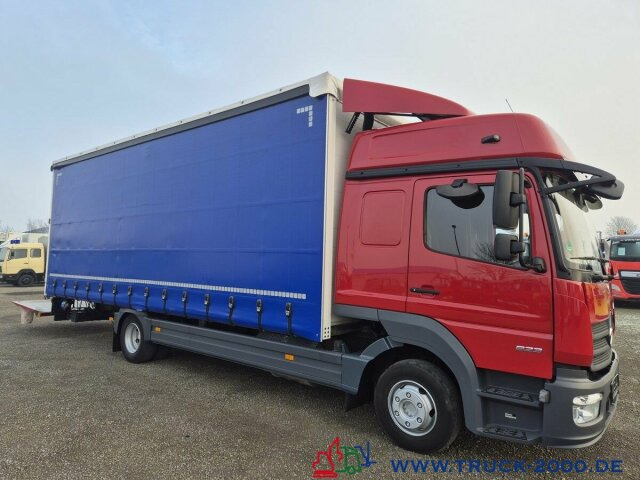 Mercedes-Benz 823 Schiebeplane L+R LBW nur 164TKM Gr.Haus 1.Hd - Curtain side truck: picture 5 Mercedes-Benz 823 Schiebeplane L+R LBW nur 164TKM Gr.Haus 1.Hd - Curtain side truck: picture 5