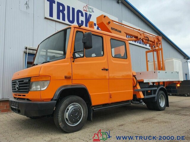 Mercedes-Benz Vario 614 Ruthmann 12m Arbeitsbühne 1000V Isol. - Truck mounted aerial platform: picture 3 Mercedes-Benz Vario 614 Ruthmann 12m Arbeitsbühne 1000V Isol. - Truck mounted aerial platform: picture 3