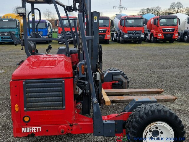 Moffett Mitnahmestapler 4 Wege Allrad NX Typ M 4 25.4 - Truck mounted forklift: picture 3 Moffett Mitnahmestapler 4 Wege Allrad NX Typ M 4 25.4 - Truck mounted forklift: picture 3