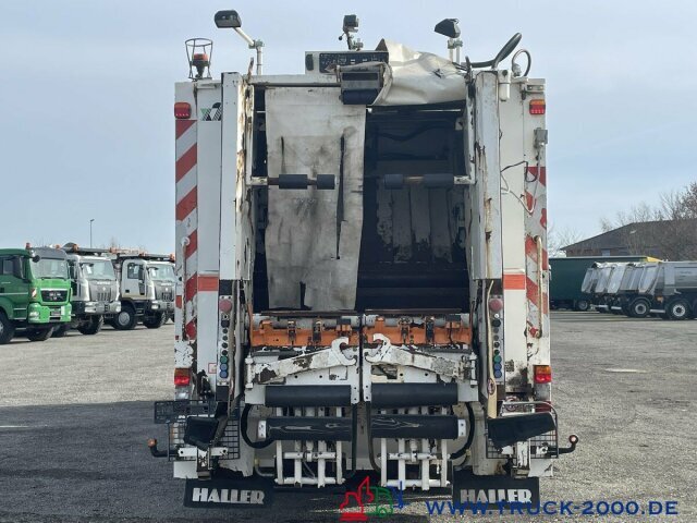 Scania P320 Haller 21m³ Schüttung C-Trace Ident.4 Sitze - Garbage truck: picture 2 Scania P320 Haller 21m³ Schüttung C-Trace Ident.4 Sitze - Garbage truck: picture 2