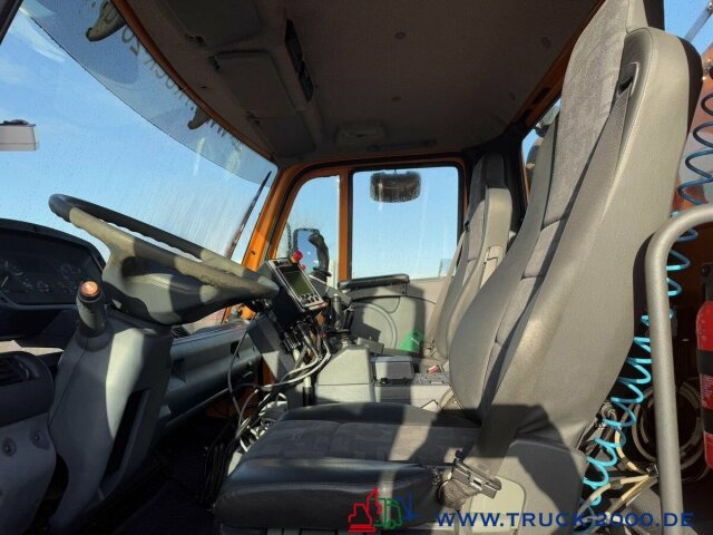 Truck Unimog U 400 4x4 Winterdienst epoke Salzstreuer 238 PS: picture 12