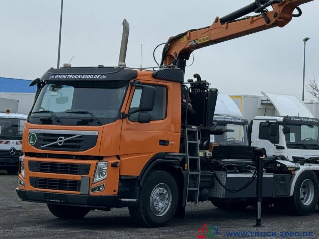 Hook lift truck, Crane truck Volvo 370 Palfinger Kran 9m=1.180kg 5+6 Steuerkreis FB: picture 8