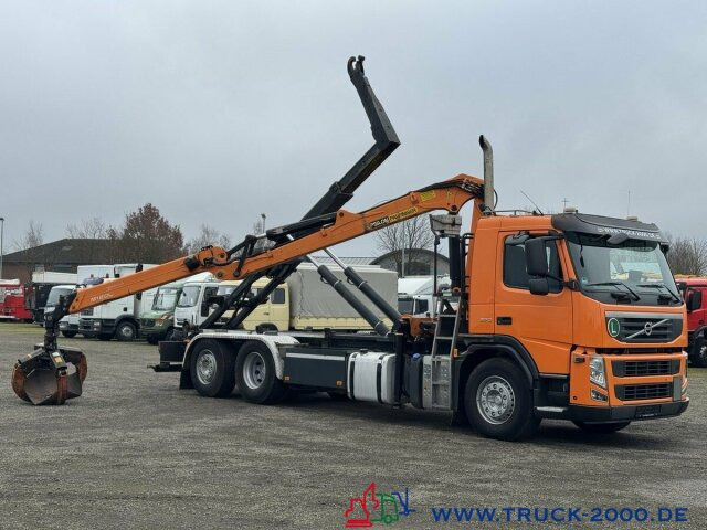 Hook lift truck, Crane truck Volvo 370 Palfinger Kran 9m=1.180kg 5+6 Steuerkreis FB: picture 13
