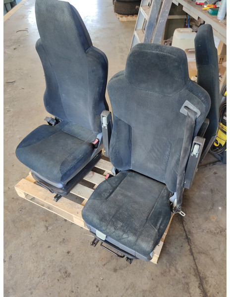 MAN Stoel Zetel MAN TGA / TGS/ TGL / TGX - Seat for Truck: picture 1 MAN Stoel Zetel MAN TGA / TGS/ TGL / TGX - Seat for Truck: picture 1