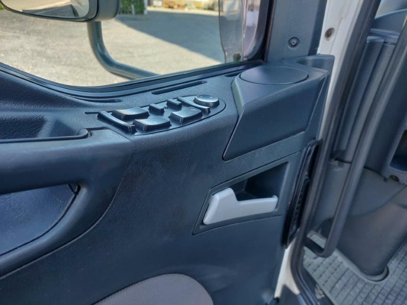 Box truck MAN TGL 12.210 Automaat euro4: picture 12