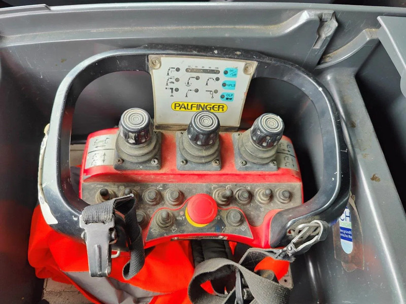 MAN TGL 12.250 City-Abroller Container + Palfinger PK5001 Remote - Hook lift truck, Crane truck: picture 5 MAN TGL 12.250 City-Abroller Container + Palfinger PK5001 Remote - Hook lift truck, Crane truck: picture 5