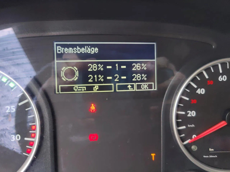 Hook lift truck MAN TGL 12.250 with NEW Containersystem / Hooklift JIMECA: picture 17 Hook lift truck MAN TGL 12.250 with NEW Containersystem / Hooklift JIMECA: picture 17