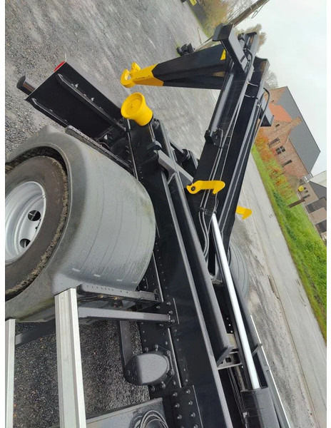 Hook lift truck MAN TGL 12.250 with NEW Containersystem / Hooklift JIMECA: picture 9 Hook lift truck MAN TGL 12.250 with NEW Containersystem / Hooklift JIMECA: picture 9