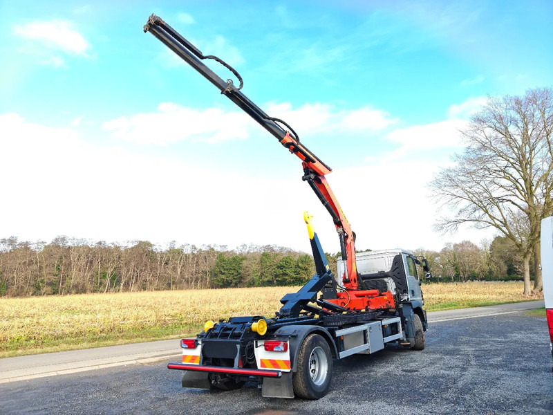 MAN TGM 18.290 Container JIMECA + Crane Palfinger PK16001 - Hook lift truck: picture 3 MAN TGM 18.290 Container JIMECA + Crane Palfinger PK16001 - Hook lift truck: picture 3