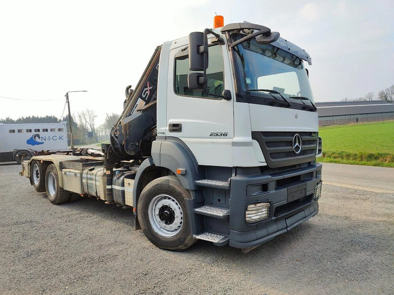 Hook lift truck, Crane truck Mercedes-Benz Axor 2536 Euro5 container multilift crane HIAB 220: picture 10