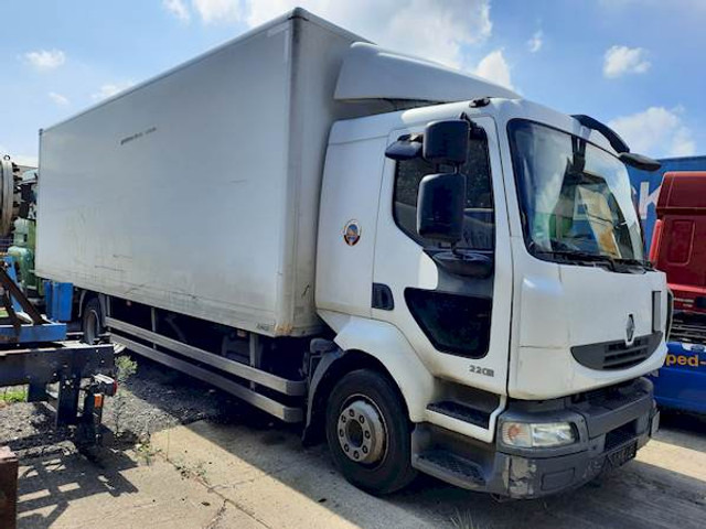 Renault MIDLUM 220 - Box truck: picture 2 Renault MIDLUM 220 - Box truck: picture 2