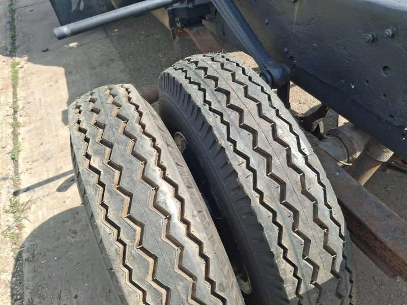 Tractor unit Mercedes-Benz 911: picture 8