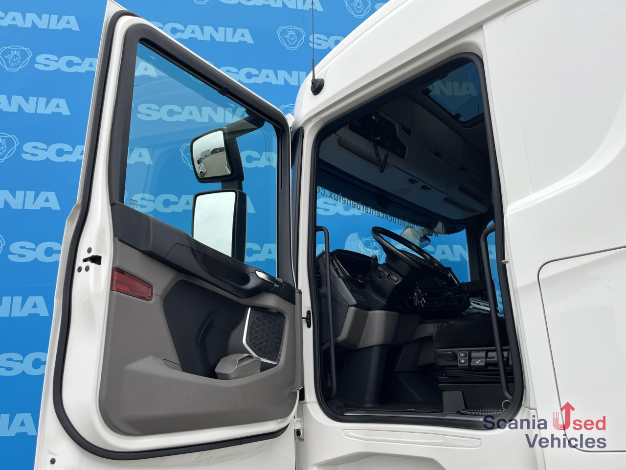 SCANIA S 540 B8x2/*6NB HIAB X-HIPRO 232+GS MEPPEL TRAILER - Dropside/ Flatbed truck, Crane truck: picture 4 SCANIA S 540 B8x2/*6NB HIAB X-HIPRO 232+GS MEPPEL TRAILER - Dropside/ Flatbed truck, Crane truck: picture 4