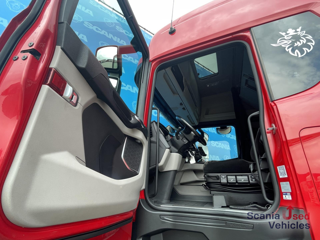 SCANIA R 450 A6x2/4NA RETARDER NAVI PTO - Tractor unit: picture 2 SCANIA R 450 A6x2/4NA RETARDER NAVI PTO - Tractor unit: picture 2