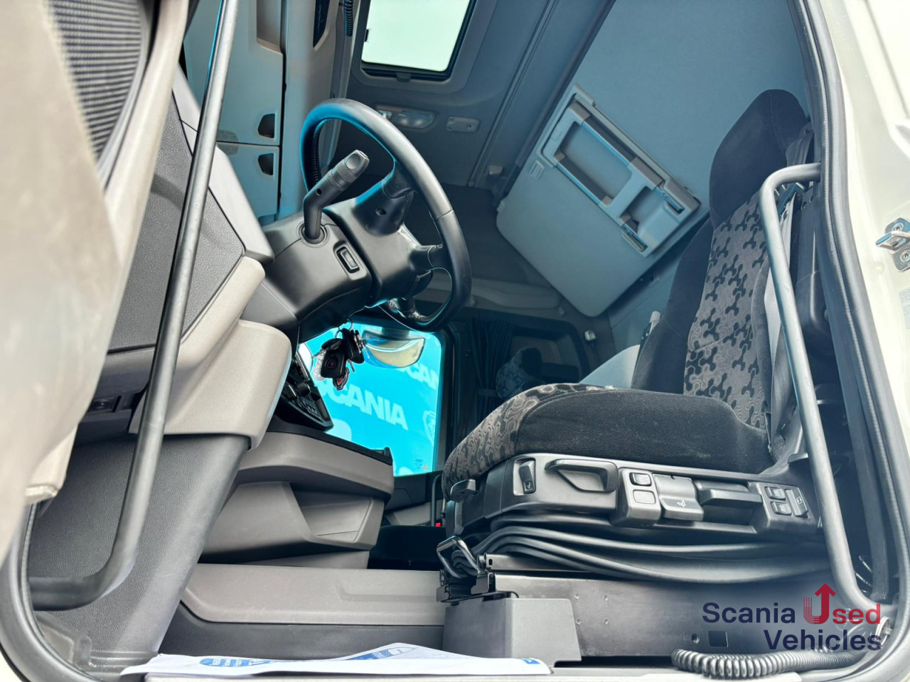 SCANIA R 500 A4x2NB RETARDER DIFF-L PTO P-AIRCO SMART2 - Tractor unit: picture 2 SCANIA R 500 A4x2NB RETARDER DIFF-L PTO P-AIRCO SMART2 - Tractor unit: picture 2