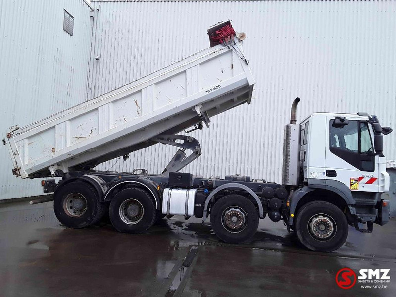 Iveco Eurotrakker 360 8x4 - Tipper: picture 4 Iveco Eurotrakker 360 8x4 - Tipper: picture 4