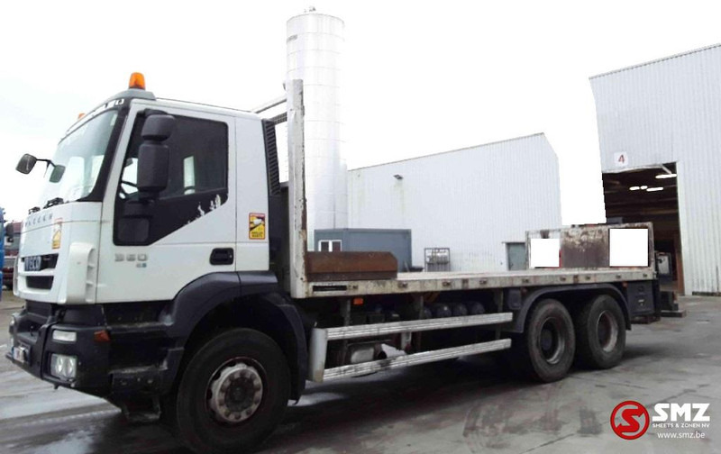 Iveco Trakker 360 6x4 manual chassis - Dropside/ Flatbed truck, Crane truck: picture 5 Iveco Trakker 360 6x4 manual chassis - Dropside/ Flatbed truck, Crane truck: picture 5