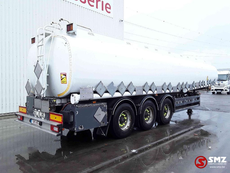 LAG Oplegger 38000L 9 Compartments - Tanker semi-trailer: picture 4 LAG Oplegger 38000L 9 Compartments - Tanker semi-trailer: picture 4