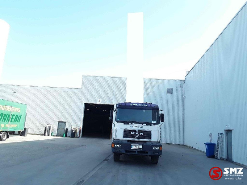 MAN 26.403 26.403 6x4 - Dropside/ Flatbed truck, Crane truck: picture 2 MAN 26.403 26.403 6x4 - Dropside/ Flatbed truck, Crane truck: picture 2