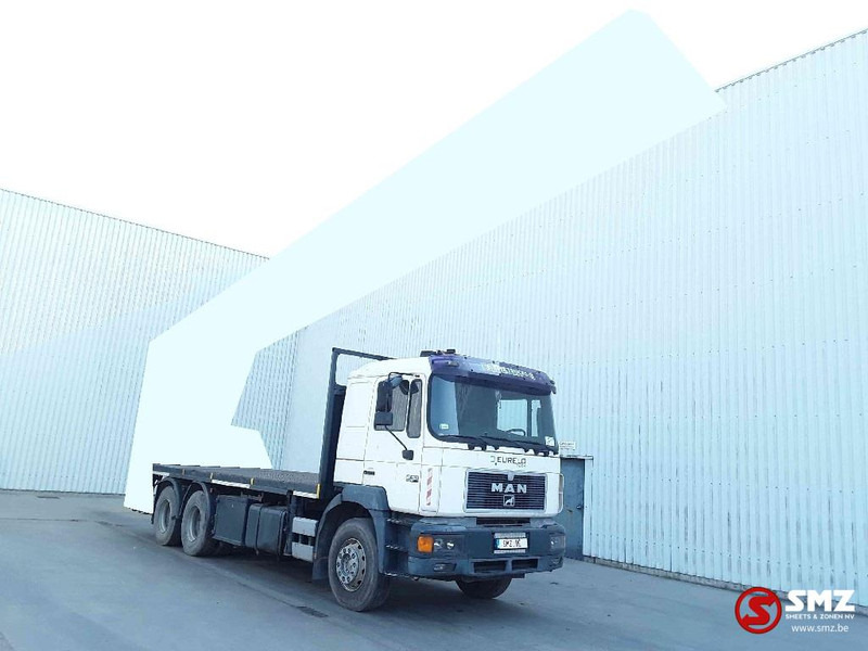 MAN 26.403 26.403 6x4 - Dropside/ Flatbed truck, Crane truck: picture 1 MAN 26.403 26.403 6x4 - Dropside/ Flatbed truck, Crane truck: picture 1