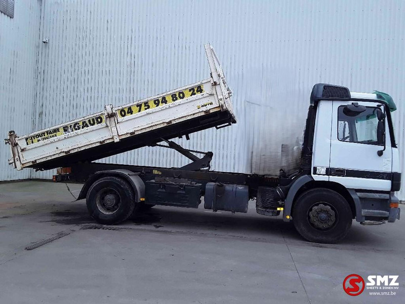 Mercedes-Benz Actros 2031 lames - Tipper, Crane truck: picture 3 Mercedes-Benz Actros 2031 lames - Tipper, Crane truck: picture 3