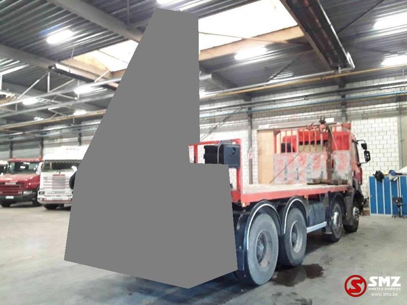 Dropside/ Flatbed truck Renault Kerax 430: picture 9
