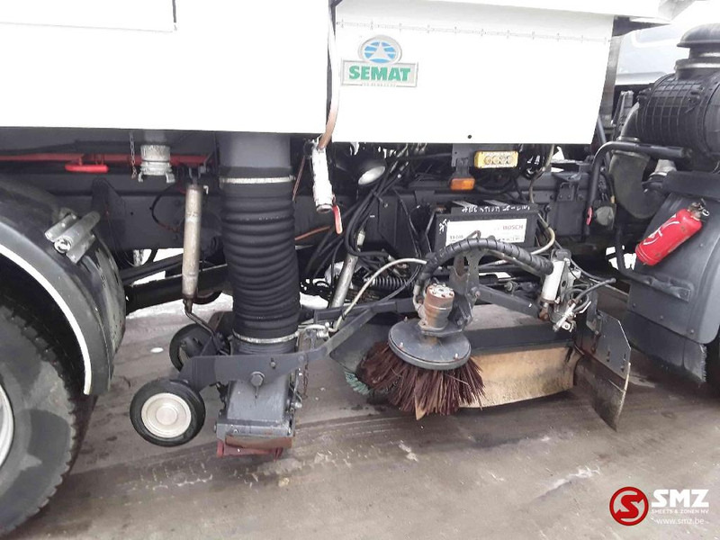 Road sweeper Renault Midlum 220: picture 12