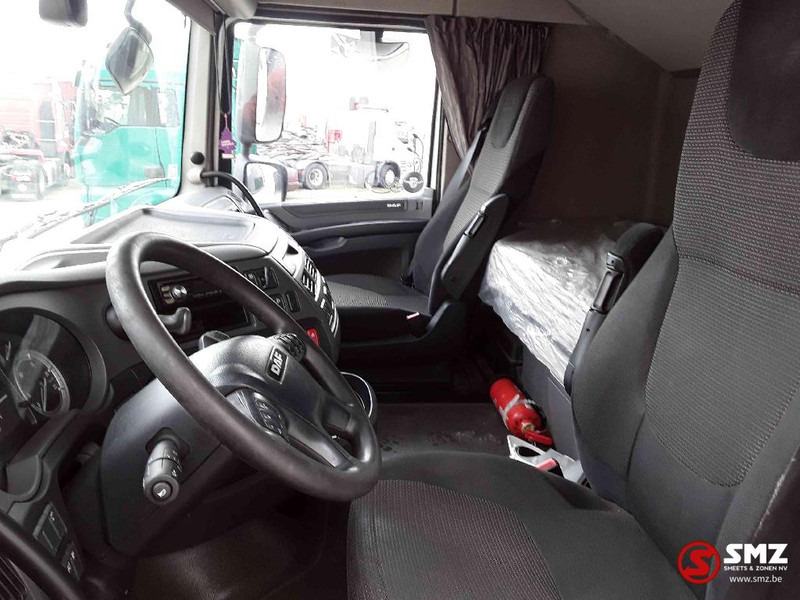 Interior photo 1: Tractor unit DAF XF 460 spacecab motor problem