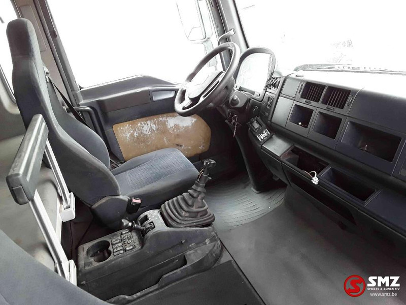 Interior photo 1: Tractor unit MAN TGA 18.430 manual