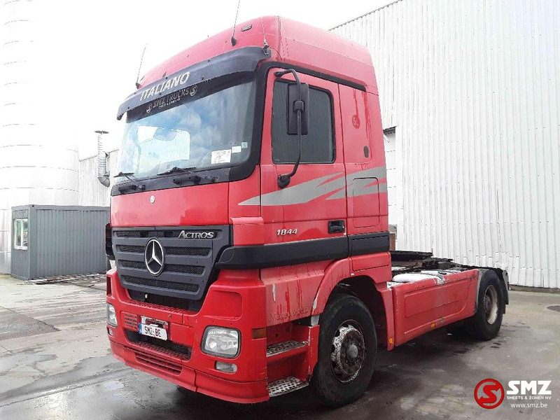 Mercedes-Benz Actros 1844 megaspace 2 tanks - Tractor unit: picture 3 Mercedes-Benz Actros 1844 megaspace 2 tanks - Tractor unit: picture 3