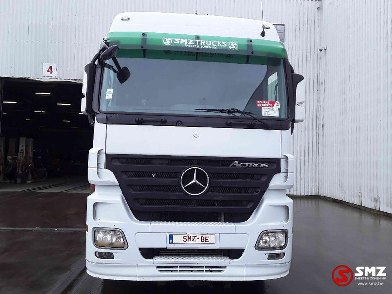 Mercedes-Benz Actros 1844 megaspace 3 pedal - Tractor unit: picture 2 Mercedes-Benz Actros 1844 megaspace 3 pedal - Tractor unit: picture 2