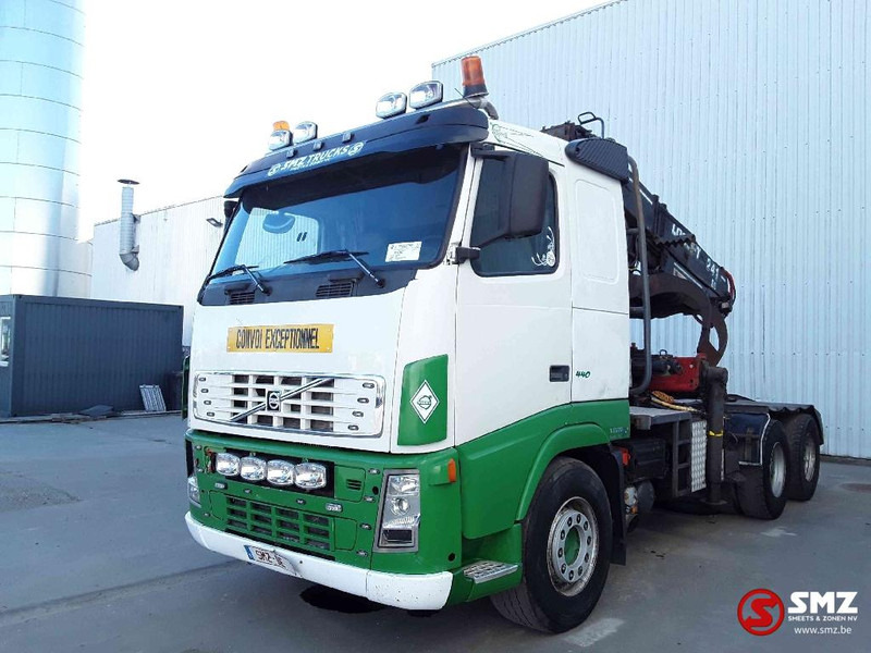 Volvo FH 16 610 6x4 loglift oil in water - Tractor unit: picture 3 Volvo FH 16 610 6x4 loglift oil in water - Tractor unit: picture 3