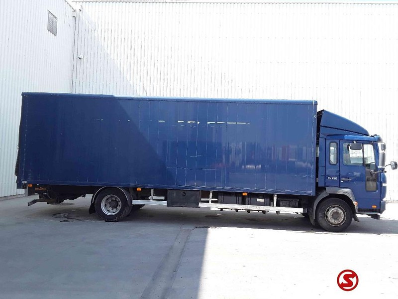 Volvo FL 220 - Box truck: picture 4 Volvo FL 220 - Box truck: picture 4