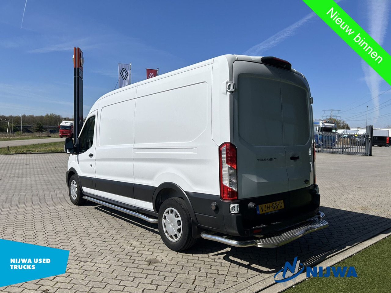 Ford Transit 130 L3H2 Automaat + Achteruitrijcamera - Panel van: picture 4 Ford Transit 130 L3H2 Automaat + Achteruitrijcamera - Panel van: picture 4
