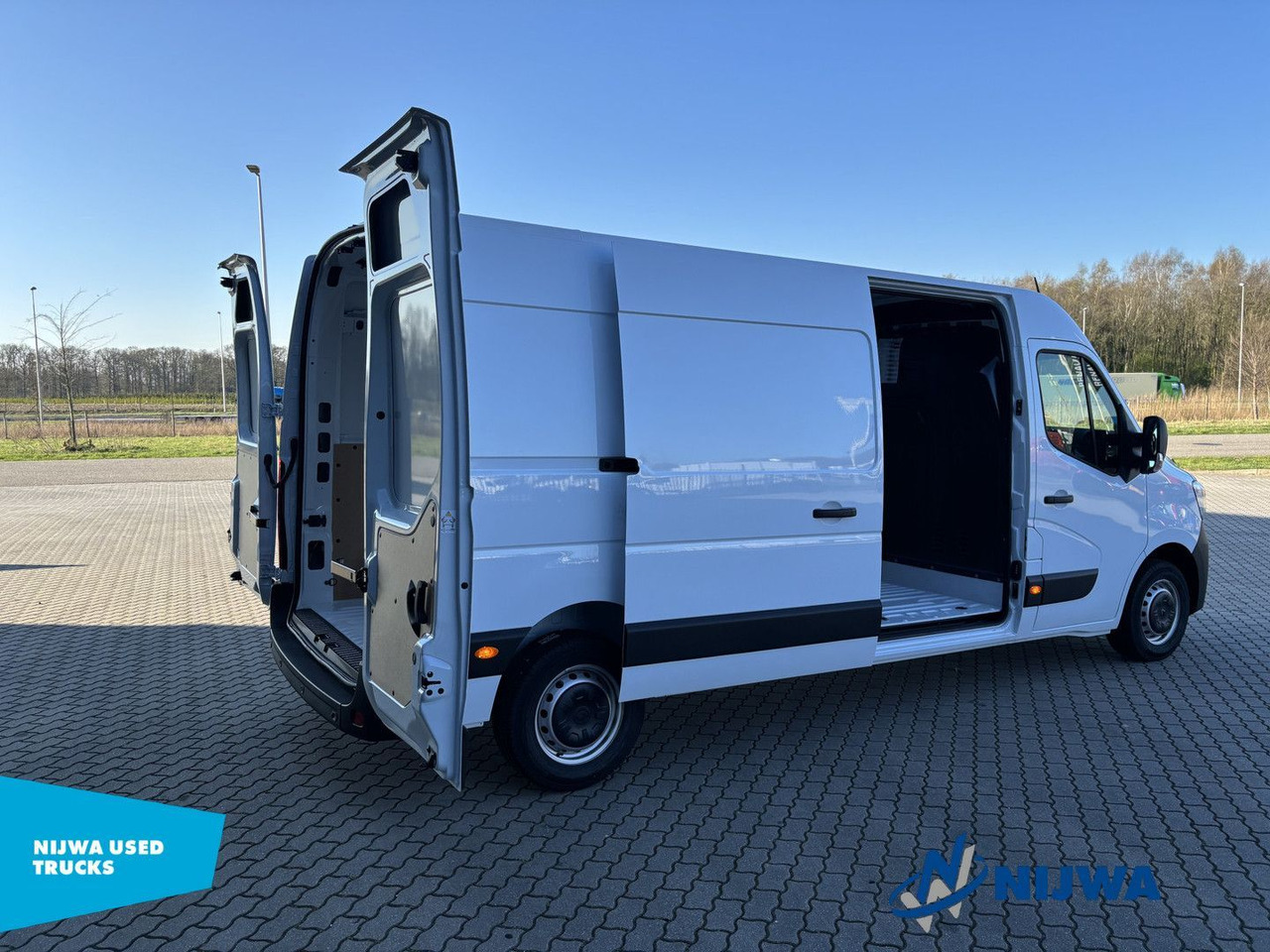 Small van Renault Master 135 L3H2 Parkeersensoren + Cruise control: picture 12