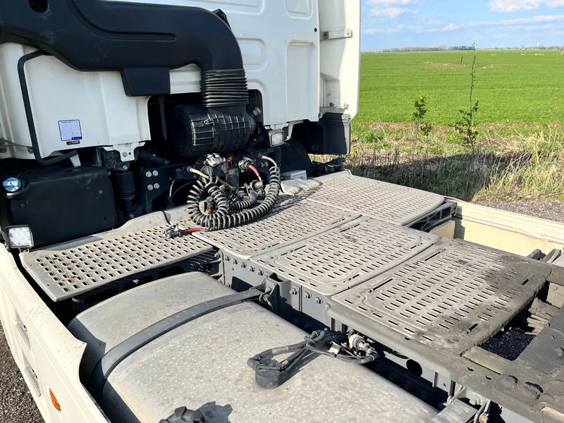 DAF CF 400 FT Euro6 - Tractor unit: picture 4 DAF CF 400 FT Euro6 - Tractor unit: picture 4