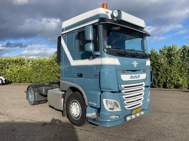 DAF XF 460 FT Euro6 Space Cab - Tractor unit: picture 1 DAF XF 460 FT Euro6 Space Cab - Tractor unit: picture 1
