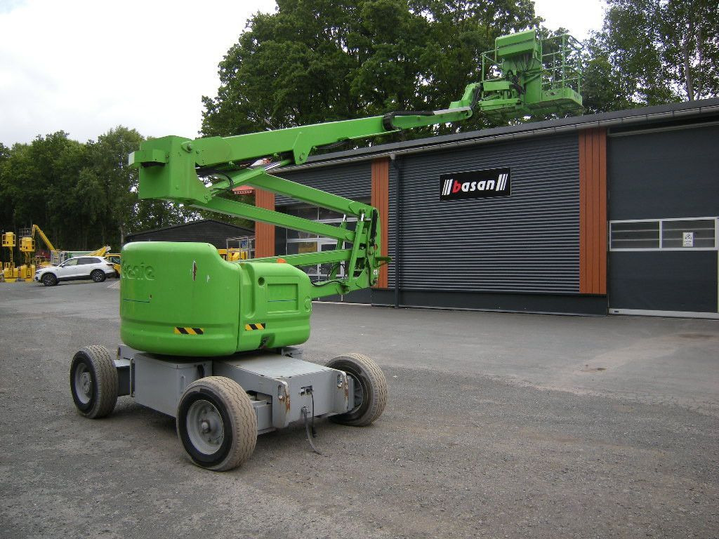 Genie Arbeitsbühne Genie Z 45/25 J, 15,8 m - Truck mounted aerial platform: picture 1 Genie Arbeitsbühne Genie Z 45/25 J, 15,8 m - Truck mounted aerial platform: picture 1