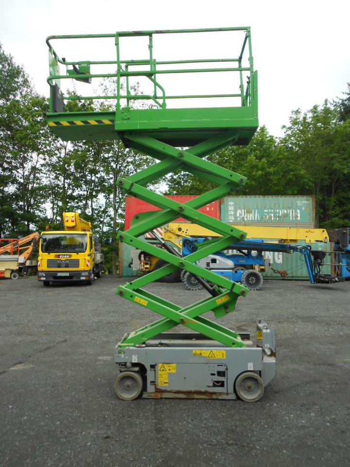 Genie GS 1932, Scherenarbeitsbühne Genie 8 m Genie GS 1932, Scherenarbeitsbühne Genie 8 m - Scissor lift: picture 4 Genie GS 1932, Scherenarbeitsbühne Genie 8 m Genie GS 1932, Scherenarbeitsbühne Genie 8 m - Scissor lift: picture 4